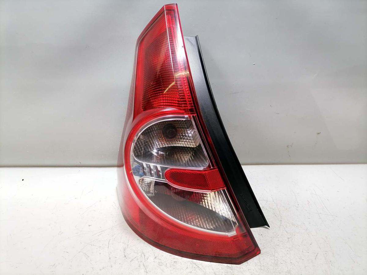 Dacia Sandero SD original R&uuml;cklicht R&uuml;ckleuchte links BJ09